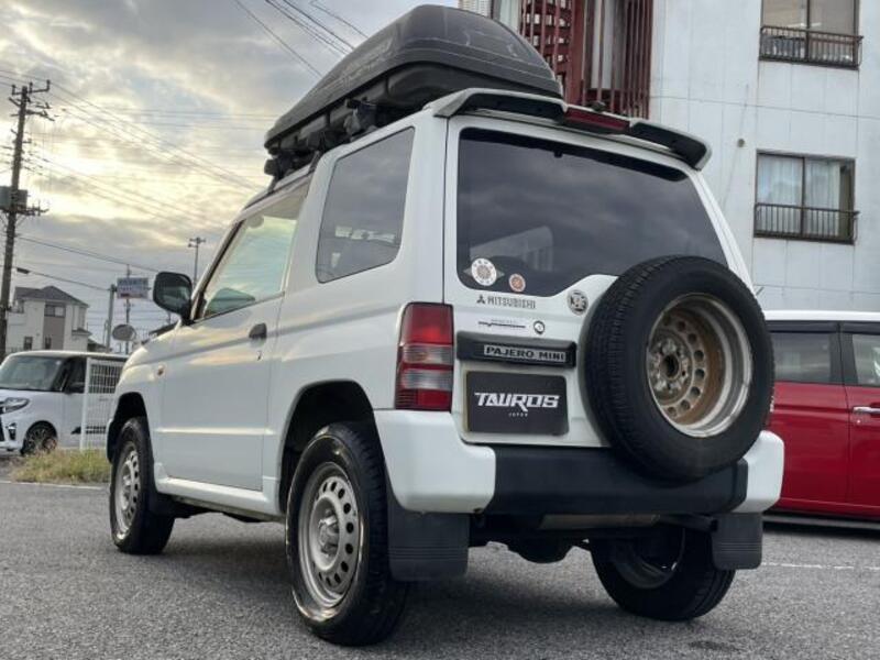 PAJERO MINI