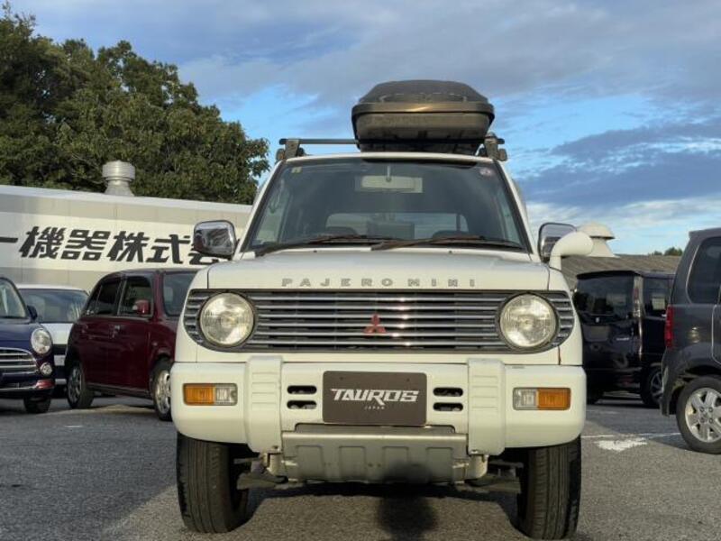 PAJERO MINI