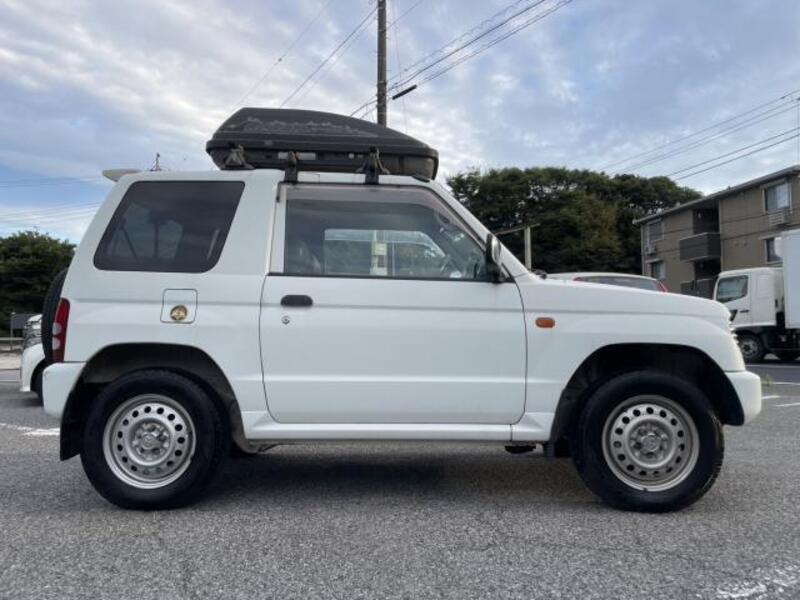 PAJERO MINI