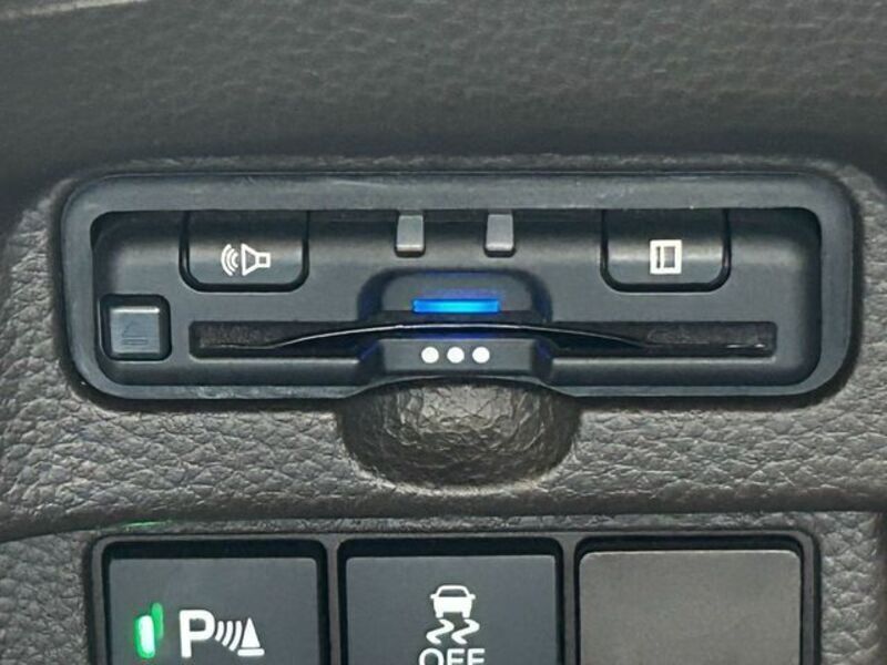 N BOX