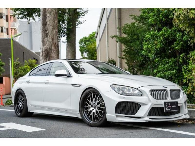 BMW 6 SERIES