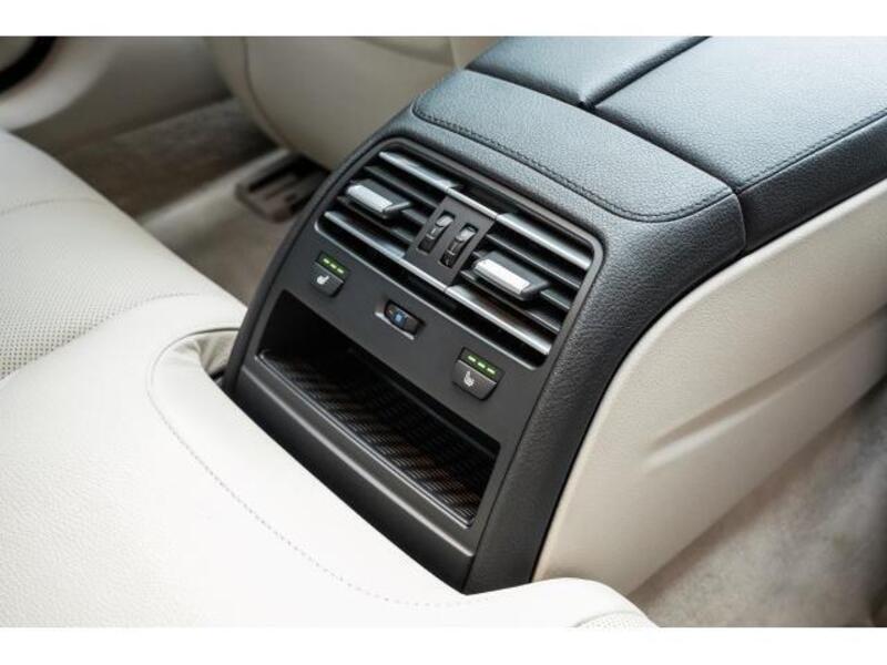 6 SERIES