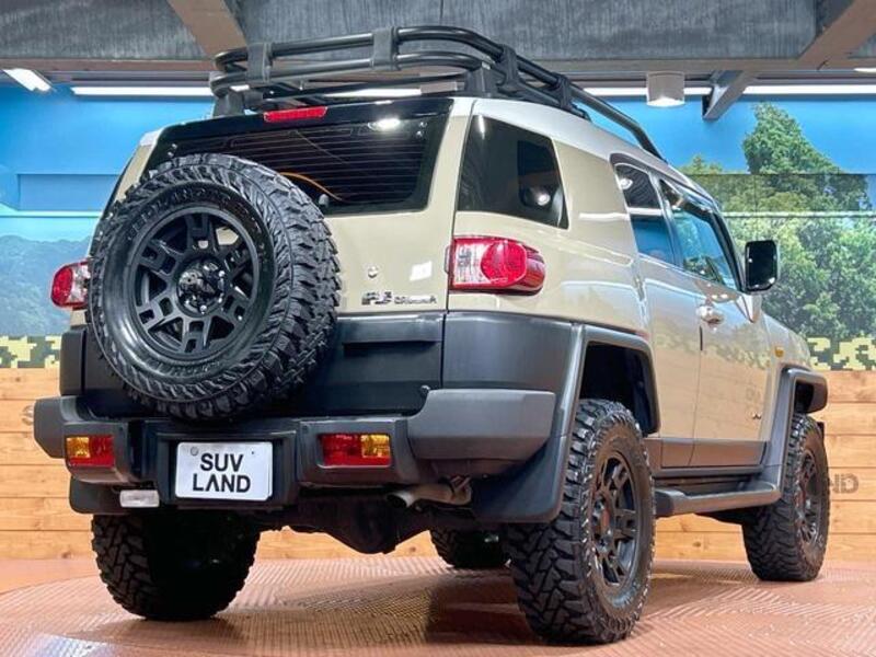 FJ CRUISER