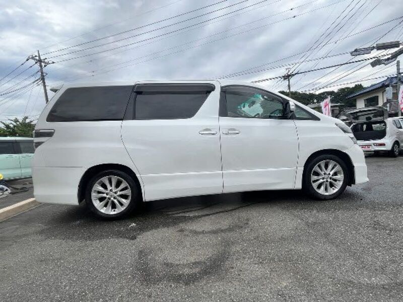VELLFIRE