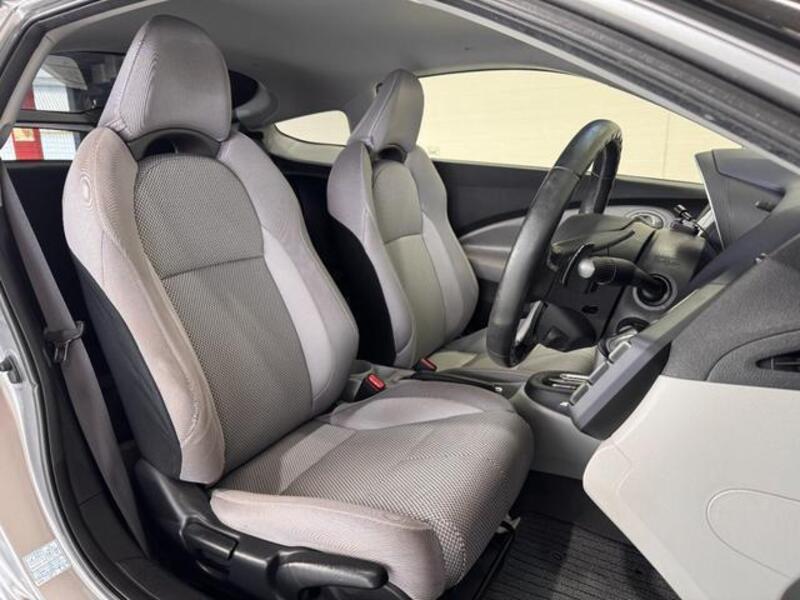 CR-Z