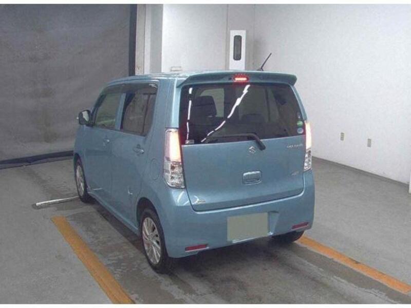 WAGON R