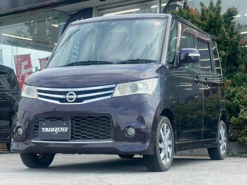 NISSAN ROOX
