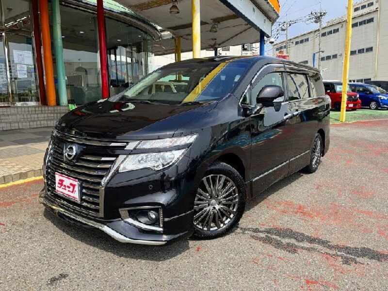 NISSAN ELGRAND