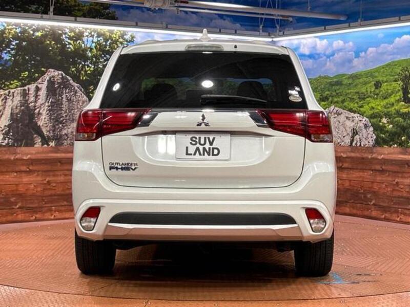 OUTLANDER PHEV