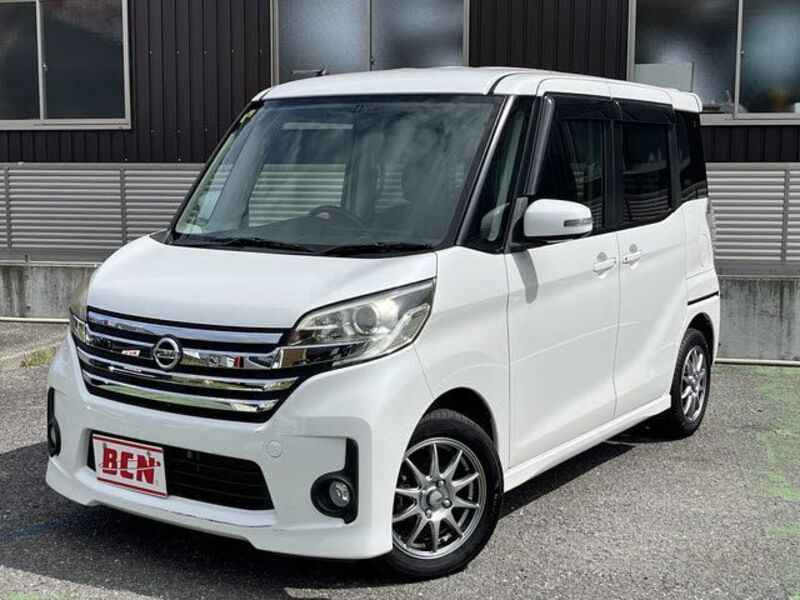 NISSAN DAYZ ROOX