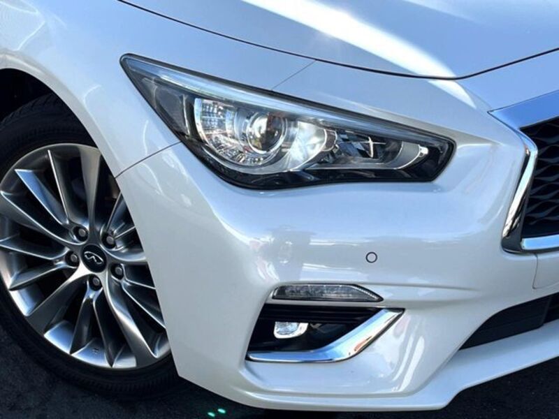 SKYLINE