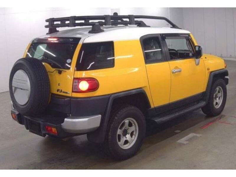 FJ CRUISER