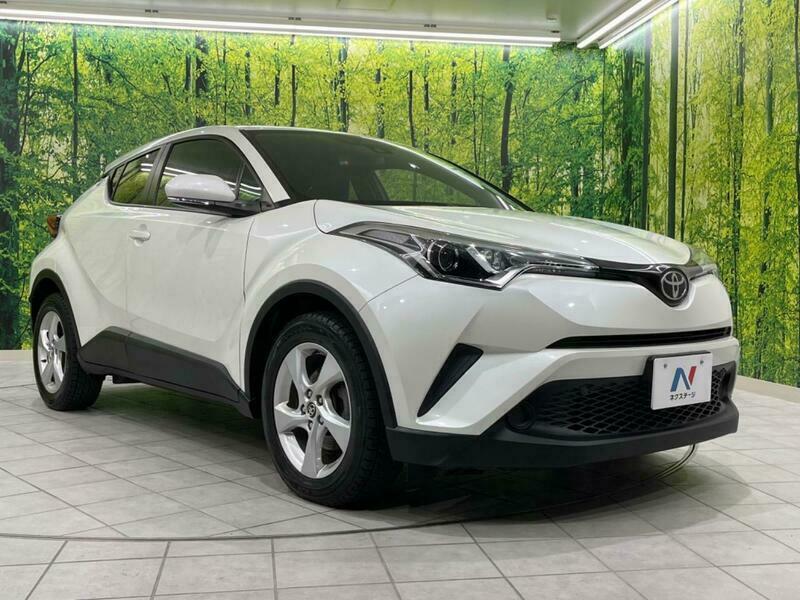 C-HR-11