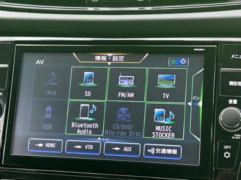 X-TRAIL