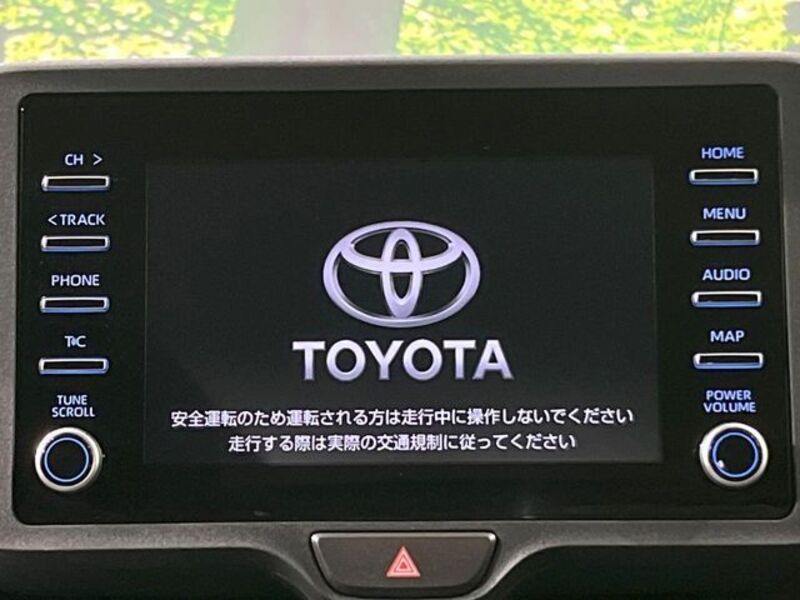 YARIS CROSS