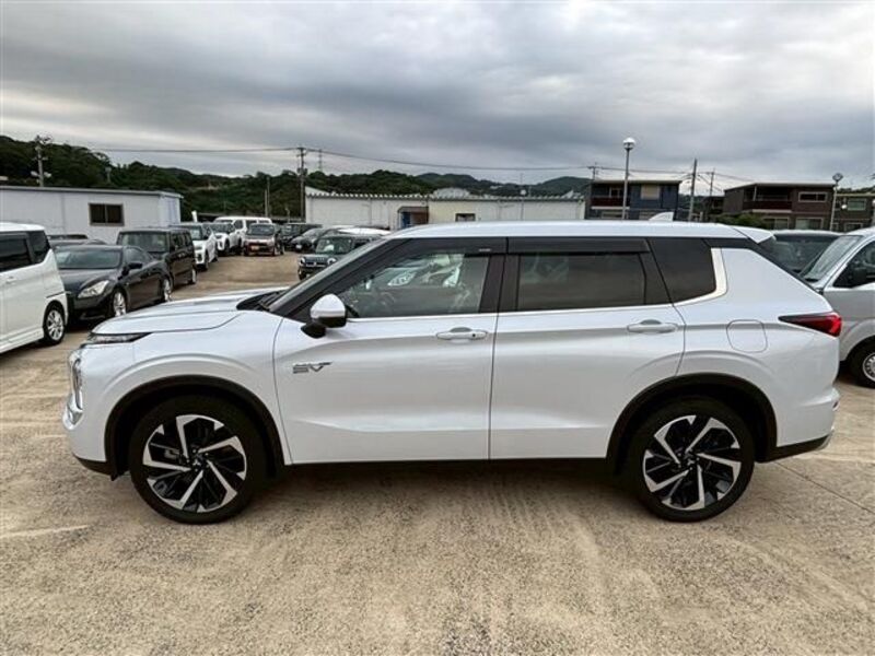 OUTLANDER PHEV