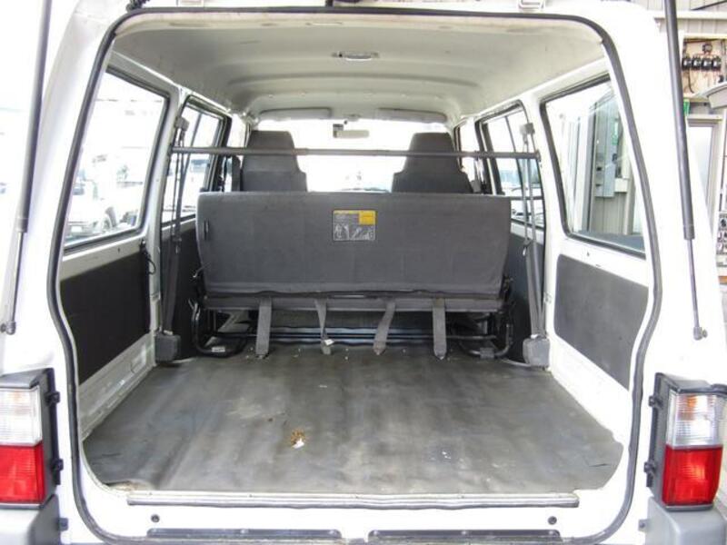 BONGO VAN