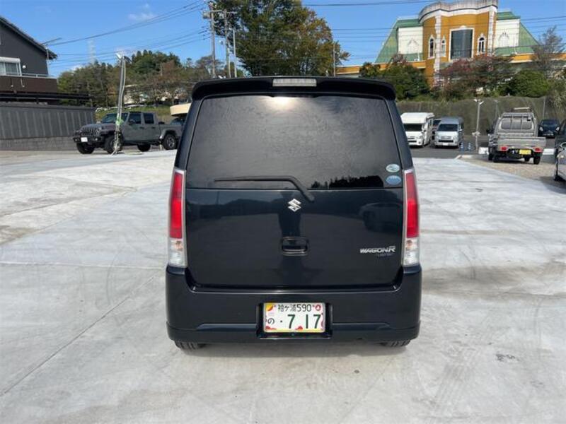 WAGON R