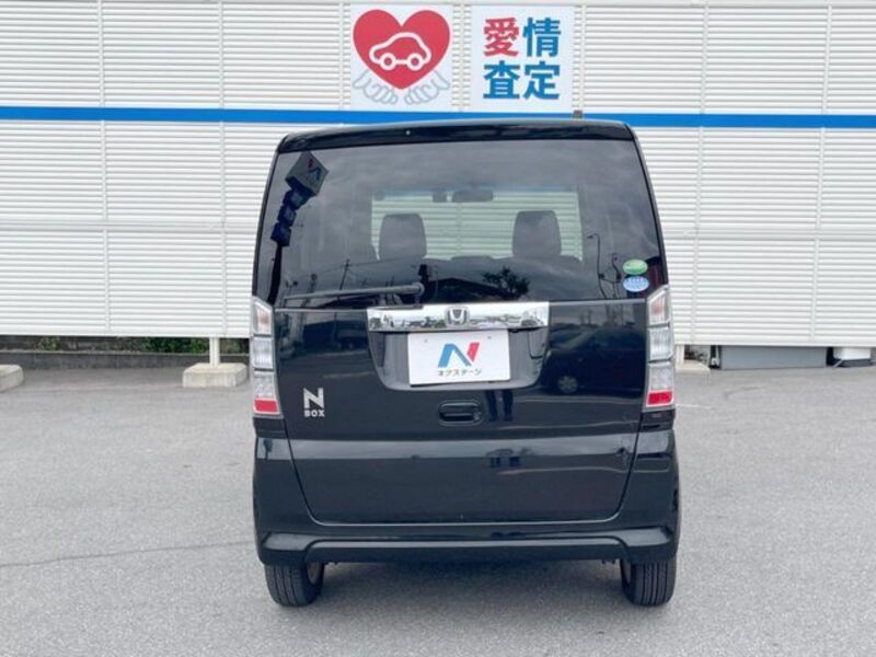 N BOX