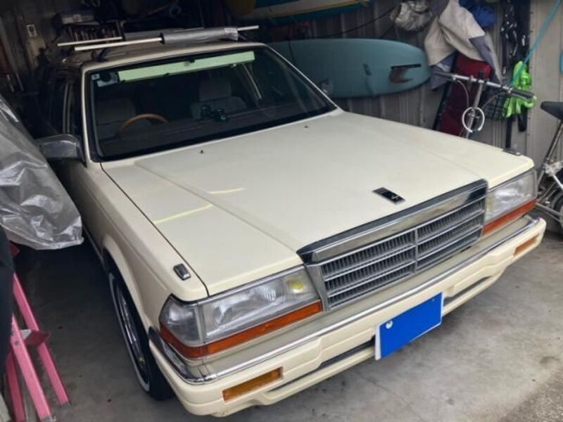 GLORIA WAGON