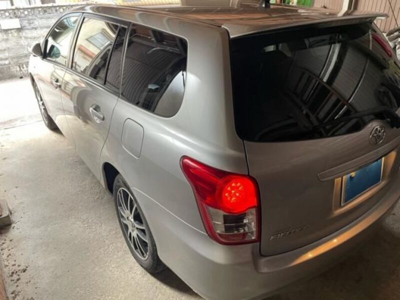 COROLLA FIELDER