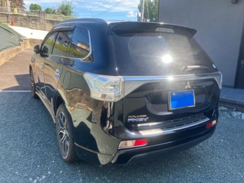 OUTLANDER PHEV