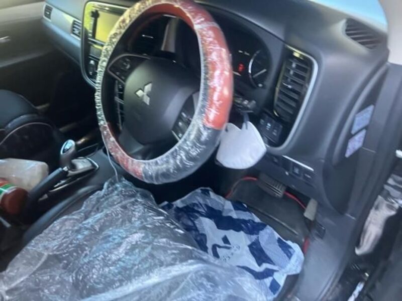 OUTLANDER PHEV
