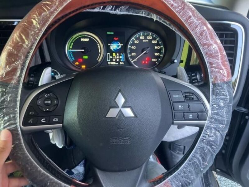 OUTLANDER PHEV
