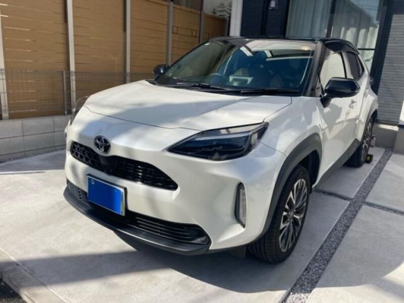 YARIS CROSS-0