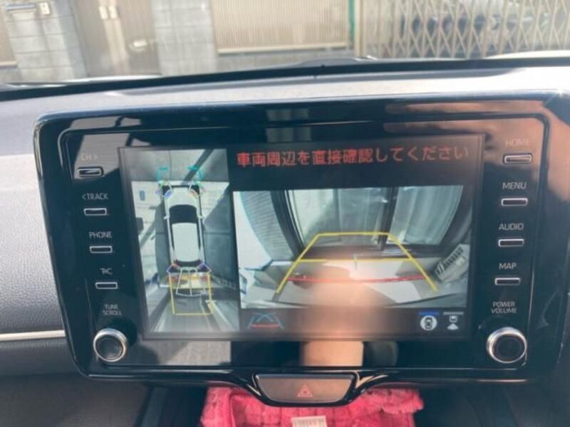 YARIS CROSS