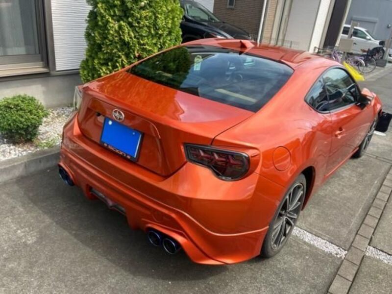 86