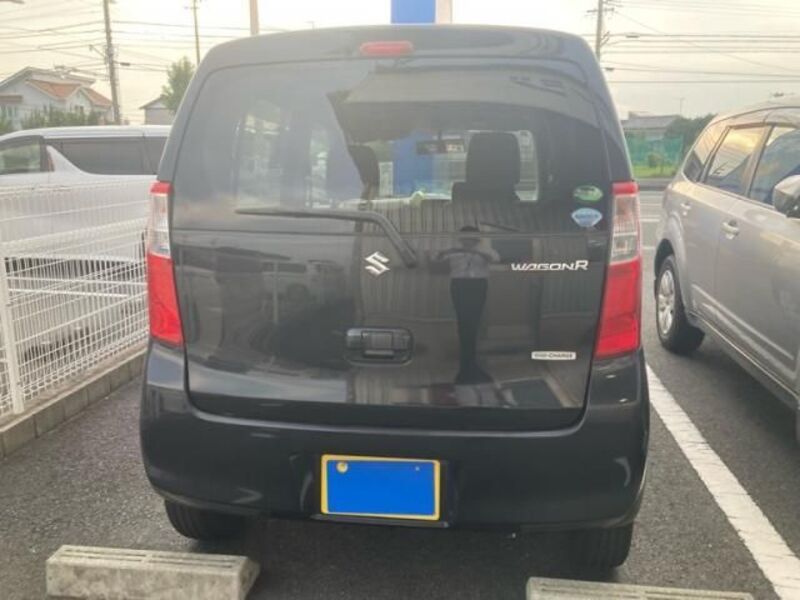 WAGON R