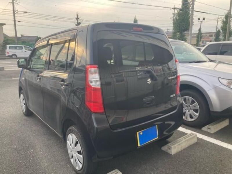 WAGON R