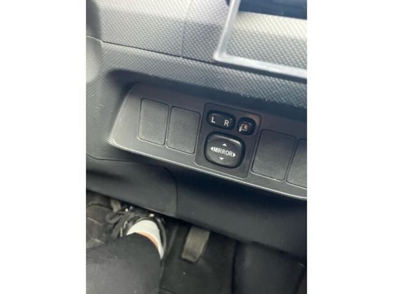 AURIS