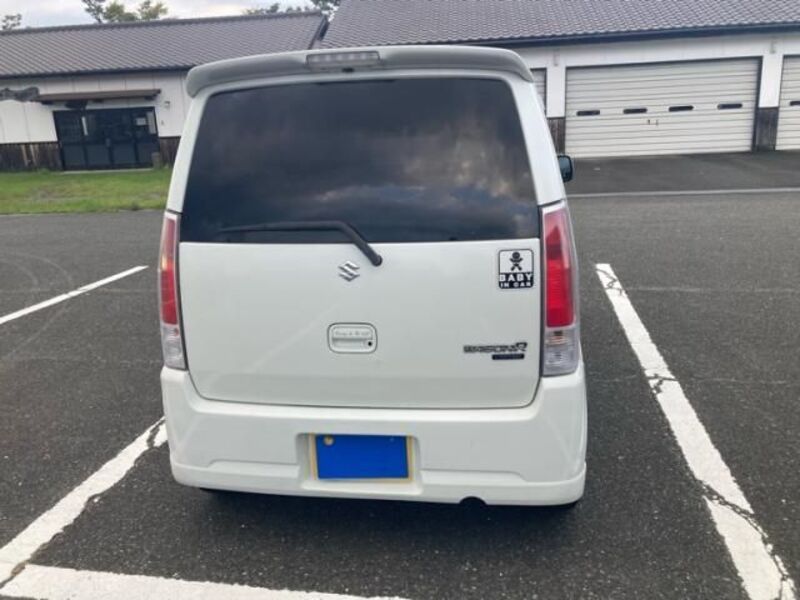 WAGON R