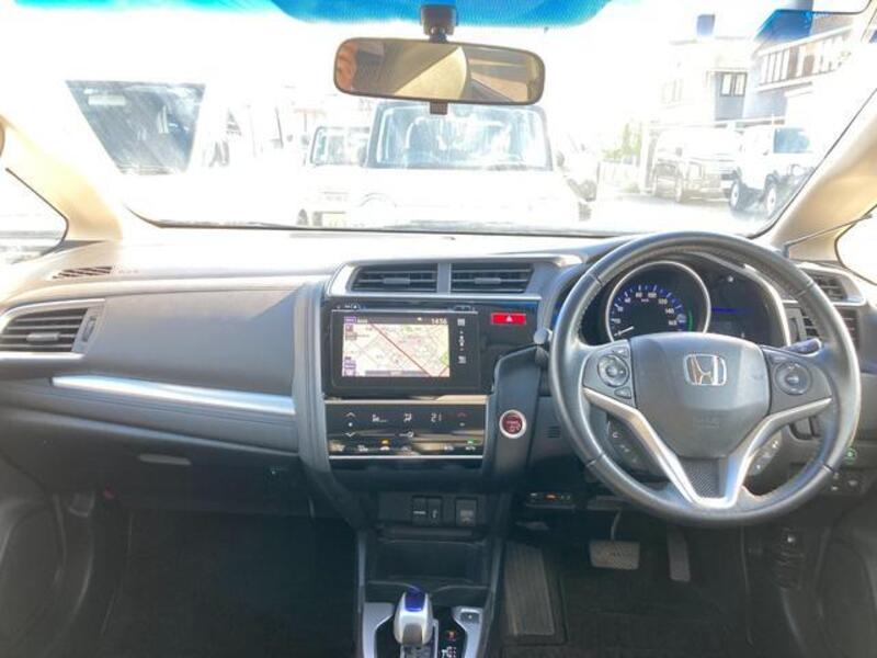 FIT HYBRID