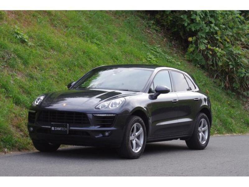 MACAN