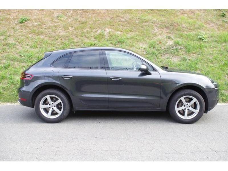 MACAN