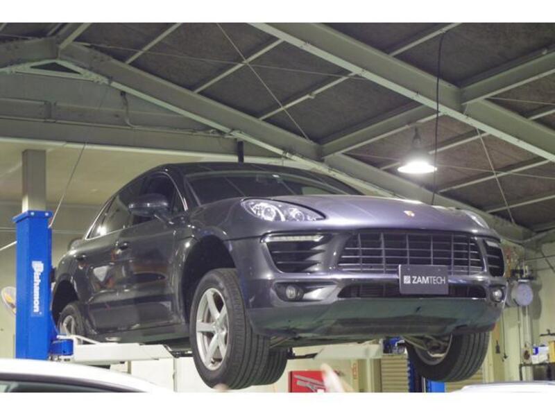 MACAN