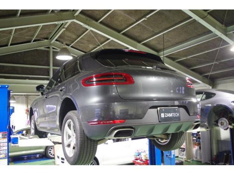 MACAN