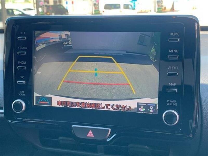 YARIS CROSS