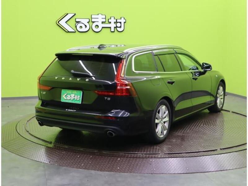 V60