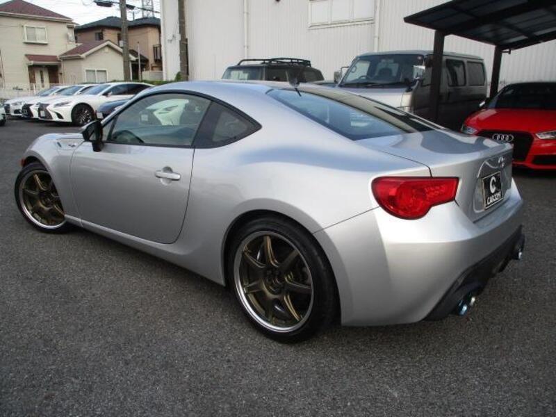 86