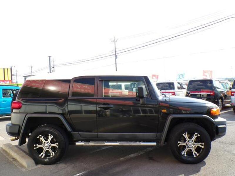 FJ CRUISER