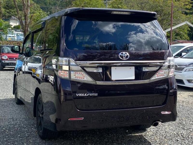 VELLFIRE