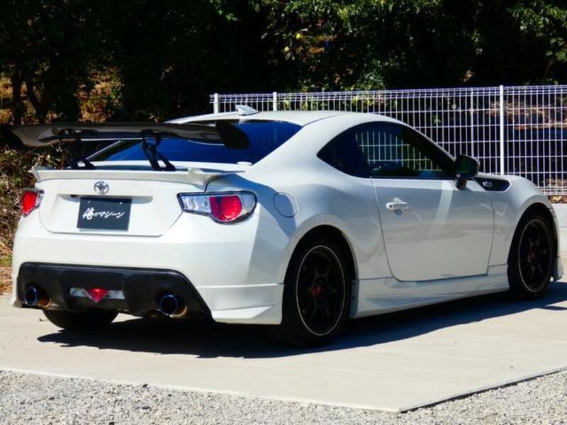 86