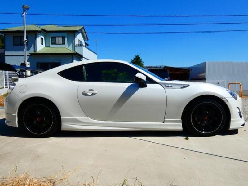 86