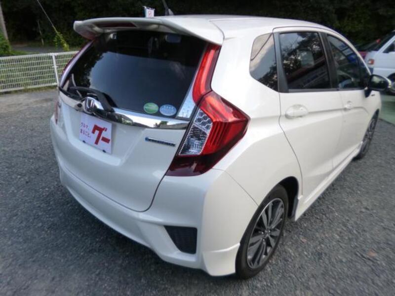 FIT HYBRID
