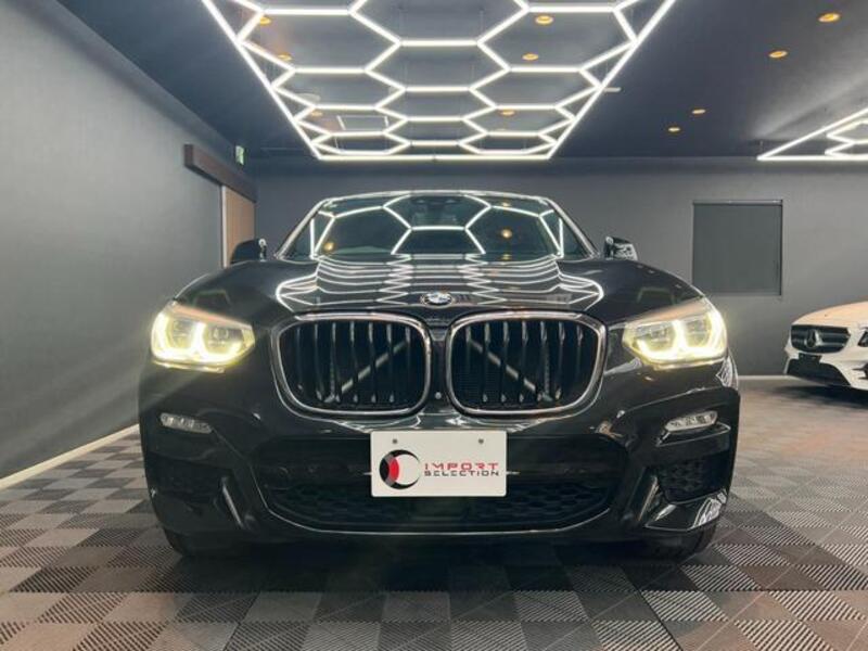 X4