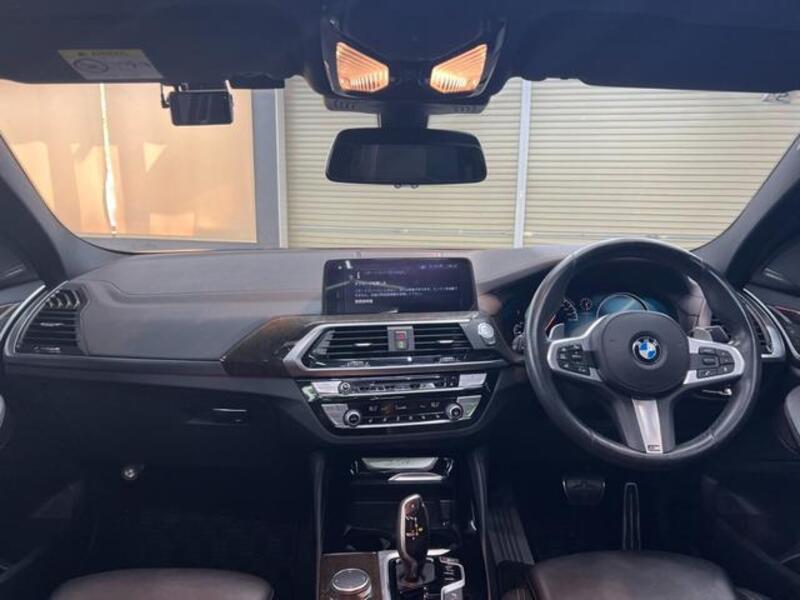 X4